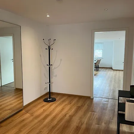 Mama-apartments - Stylisches Mit Netflix, Balkon Und Parkplatz - 125 Qm Apartment Fulda