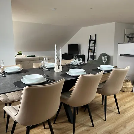 Apartment Mama-apartments - Stylisches Mit Netflix, Balkon Und Parkplatz - 125 Qm Fulda