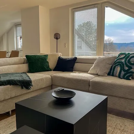 Διαμέρισμα Mama-apartments - Netflix, Balkon, Kaffee & Tee, Wifi, Waschmaschine, Familienfreundlich, Kostenloser Parkplatz - 125 Qm *