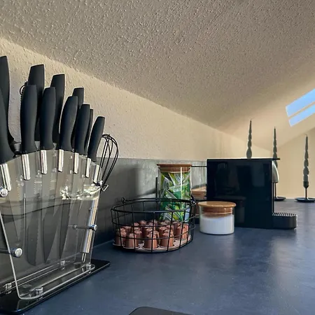 Mama-apartments - Netflix, Balkon, Kaffee & Tee, Wifi, Waschmaschine, Familienfreundlich, Kostenloser Parkplatz - 125 Qm * Fulda