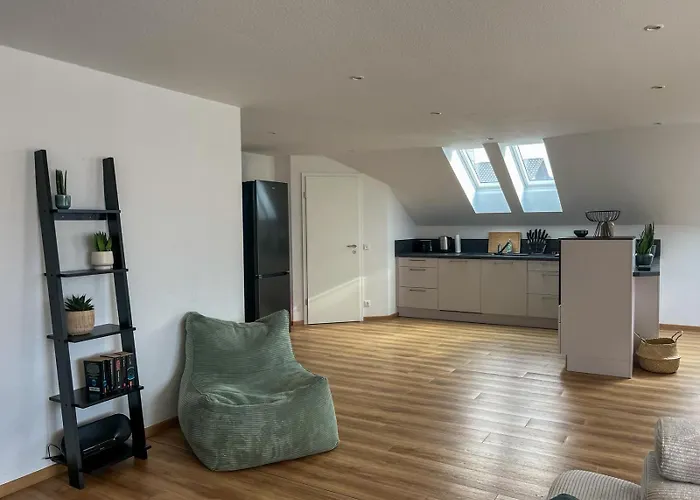 Mama-apartments - Netflix, Balkon, Kaffee & Tee, Wifi, Waschmaschine, Familienfreundlich, Kostenloser Parkplatz - 125 Qm *