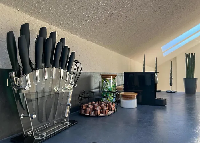 Mama-apartments - Netflix, Balkon, Kaffee & Tee, Wifi, Waschmaschine, Familienfreundlich, Kostenloser Parkplatz - 125 Qm * Fulda