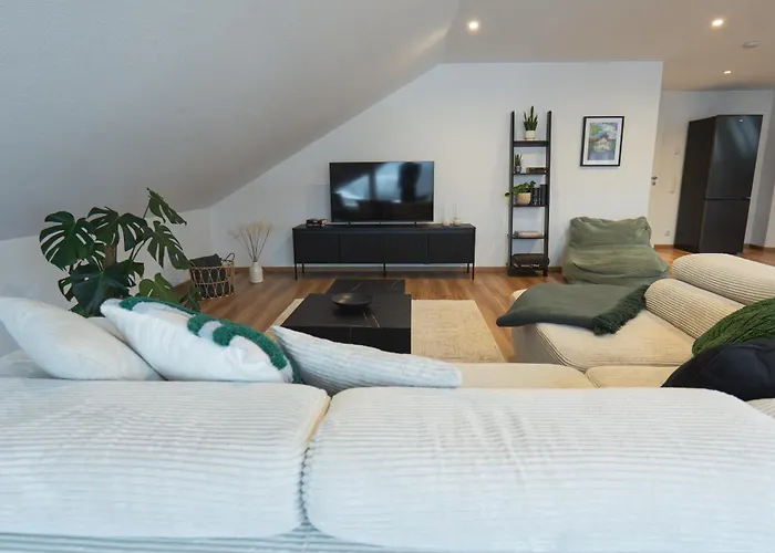 Mama-apartments - Netflix, Balkon, Kaffee & Tee, Wifi, Waschmaschine, Familienfreundlich, Kostenloser Parkplatz - 125 Qm Apartament