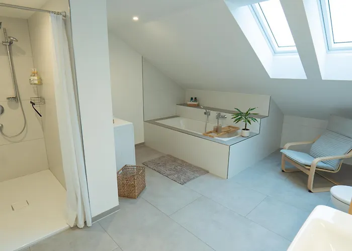 Mama-apartments - Netflix, Balkon, Kaffee & Tee, Wifi, Waschmaschine, Familienfreundlich, Kostenloser Parkplatz - 125 Qm Fulda