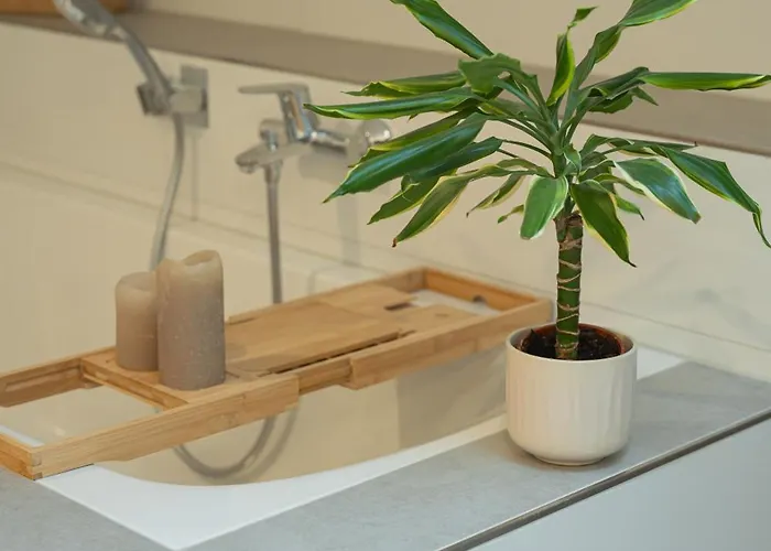 Apartament Mama-apartments - Netflix, Balkon, Kaffee & Tee, Wifi, Waschmaschine, Familienfreundlich, Kostenloser Parkplatz - 125 Qm *