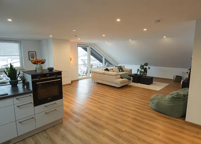 Mama-apartments - Netflix, Balkon, Kaffee & Tee, Wifi, Waschmaschine, Familienfreundlich, Kostenloser Parkplatz - 125 Qm Apartament Fulda